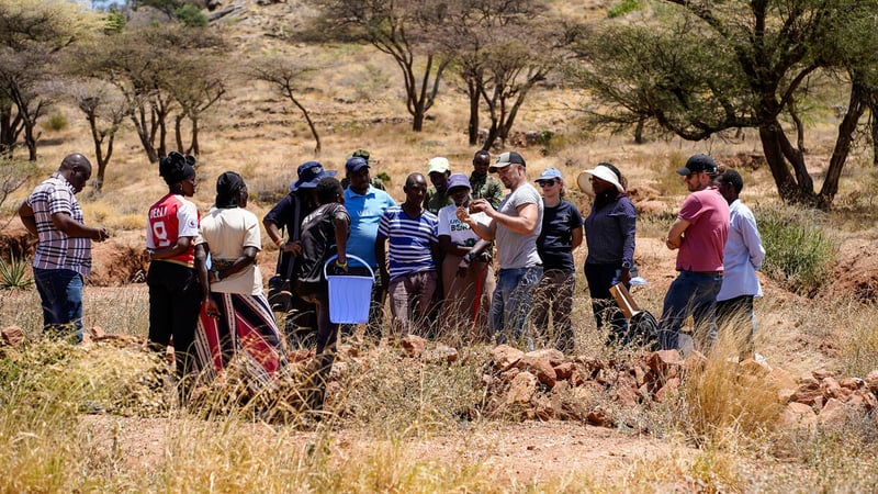 Field work, Wamba